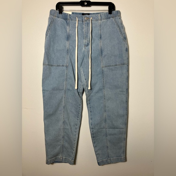 Banana Republic Denim - Banana‎ Republic Mid Rise Tapered Barrel Jean Sz M Light Wash 90's Casual NEW!!